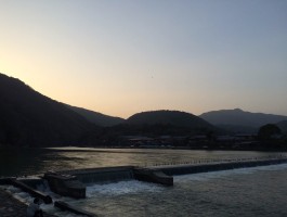 空间一个人旅行(一个人旅行说说唯美句子)