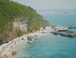 夏天情侣去哪里旅游最好(夏天情侣旅游去哪比较好)