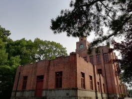 之江大学(之江大学是几本)