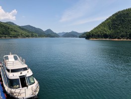 月亮湾旅游日记(月亮湾一日游日记)