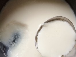 豆腐脑的做法视频(豆腐脑的做法视频在家做)
