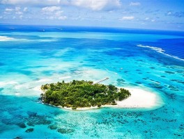8月份自由行去哪里旅游好(8月份适合去哪里旅游十大8月旅游最佳去处)