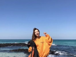 小个子女生旅游拍照技巧(小个子女生旅游拍照技巧视频)