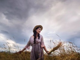 人像摄影技巧大全(人像摄影摆姿技巧大全)