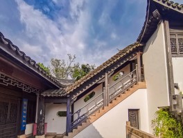 小昆山(小昆山镇属于上海哪个区)