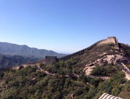 八达岭长城旅游日记英文(写一篇关于八达岭长城的英文介绍)