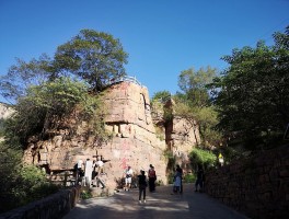新乡旅游景点(新乡旅游景点宝泉图片)