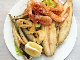 艾西拉旅游美食攻略(艾西拉旅游美食攻略图)