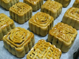 豆沙月饼的做法(豆沙月饼的做法文字)