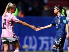 8月1日19:00中国女足对阵英格兰，争夺出线希望，对本场比赛有何期待？的简单介绍