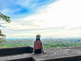 有哪些地方适合一个人旅行的地方(有哪些地方适合一个人旅行的地方英语)