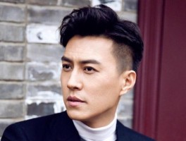 最近娱乐圈消息靳东(最近娱乐圈消息靳东是真的吗)