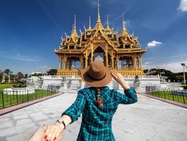 去泰国旅游坐飞机去的日记(去泰国旅游坐飞机去的日记怎么写)