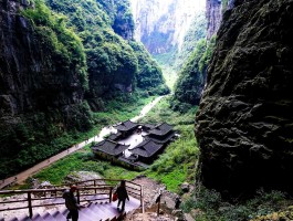 重庆武隆旅游景点(重庆武隆有什么好玩的景点)
