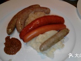 弗伦斯堡旅游美食攻略(弗伦斯堡啤酒多少钱一瓶)