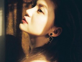 摄影人像局部特写的镜头(摄影人像局部特写的镜头是什么)