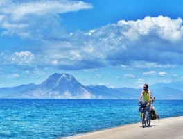 骑自行车全世界旅游叫什么(骑自行车环游世界的人叫什么)