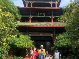 带娃旅游拍照的技巧视频教程(带娃旅游拍照的技巧视频教程大全)