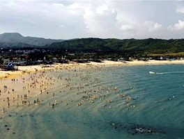 黄金海滨度假村(黄金海滩营业时间)