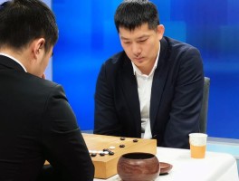 国内围棋入段必须在25岁以前是否是对大器晚成的棋手不尊重？的简单介绍
