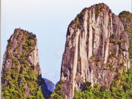 旅游指南(旅游指南包括哪些内容)