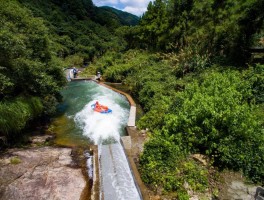 夏天适合去哪里旅游(夏天适合去国内哪些地方旅游)
