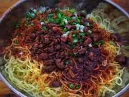 黔西美食旅游攻略(黔西好玩的地方好吃的地方)