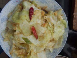 手撕包菜的做法视频(手撕包菜做法视频2022)
