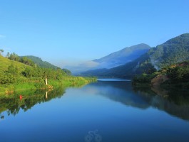 旅游风景图片(贵州旅游风景图片)