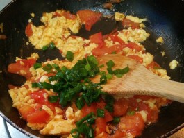 西红柿炒鸡蛋最佳做法(西红柿炒鸡蛋最佳做法大全)