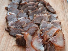 酱牛肉做法(牛腿肉做酱牛肉做法)