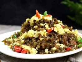 地皮菜炒鸡蛋(地皮菜炒鸡蛋图片高清大图)