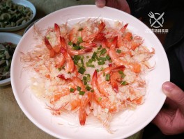 蒜蓉蒸虾(蒜蓉蒸虾几分钟最好)