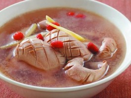 产妇催乳食谱(产妇催乳食谱有哪些)
