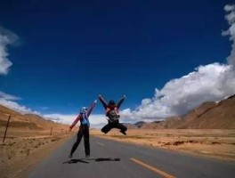旅行途中的心情短语(旅行途中的发现与思考作文)