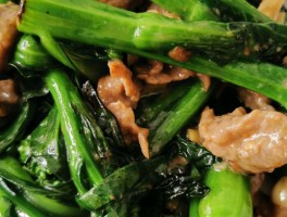 菜心炒牛肉(菜心炒牛肉怎么做)