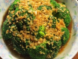 西兰花怎么做好吃(西兰花怎么做好吃视频教程)