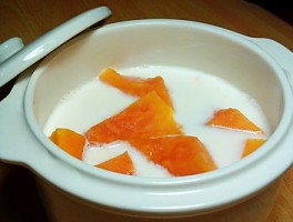 木瓜红酒靓汤(木瓜炖红酒的功效与作用点)