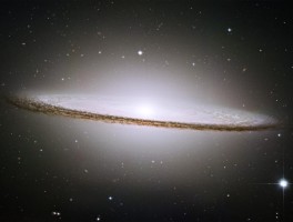 为什么星系的边缘会“翘”起来？的简单介绍