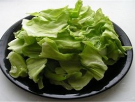 卷心菜的营养价值(卷心菜的营养价值高吗)