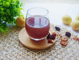 酸梅汤怎么做(酸梅汤怎么做才能又酸又甜)