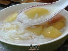 腹泻吃什么食物好(急性腹泻吃什么食物好)