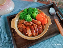 鸡腿饭的做法(鸡腿饭的做法电饭煲)