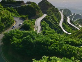 关于西安环山路旅游景点的资讯(关于西安环山路旅游景点的资讯报道)