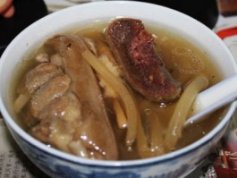通草猪蹄汤(通草猪蹄汤功效与作用)