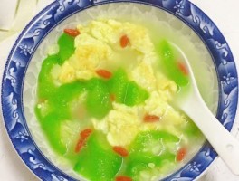 丝瓜汤的做法(丝瓜汤的做法大全家常菜窍门)