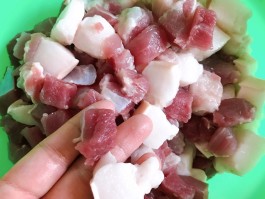 猪肉的做法(酥肉的做法步骤)