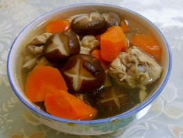 鸡汤的做法大全(板栗鸡汤的做法大全)