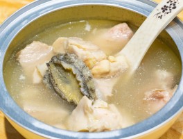 鲍鱼鸡汤怎么做(鲍鱼鸡汤怎么做最简单好吃)