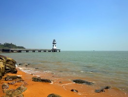 海滨泳场(海滨泳场停车场收费标准)